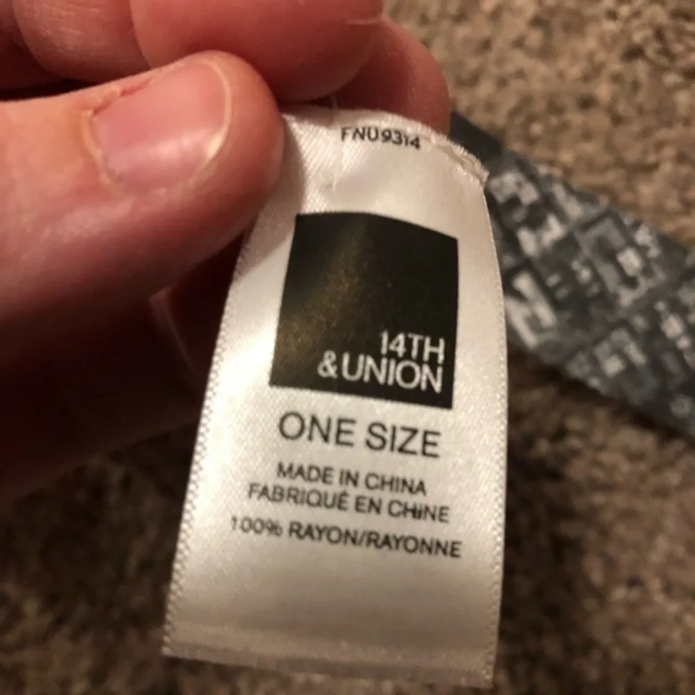 NWT Nordstrom Scarf